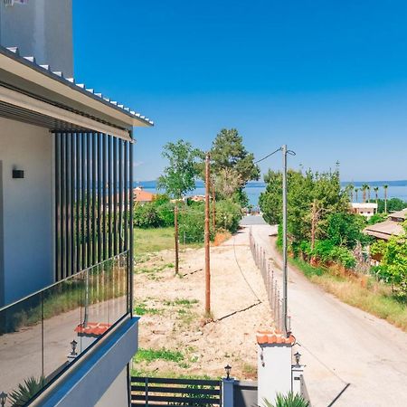 Artemida Suites Hanioti Exterior photo